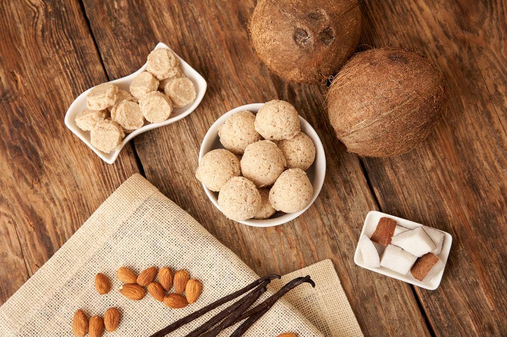 Organic Coconut Macaroons